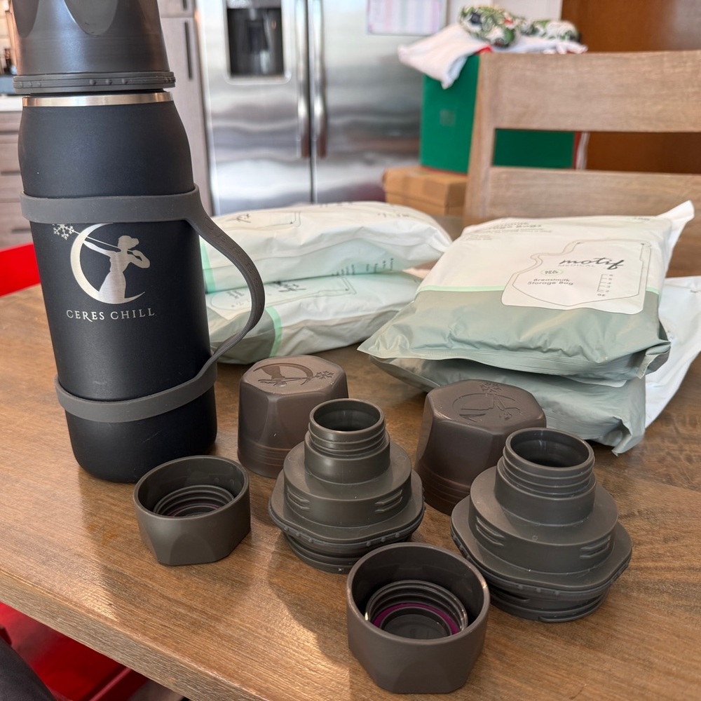 Ceres Chill Breastmilk Chiller, Reusable Breastmilk Storage Container 32 oz